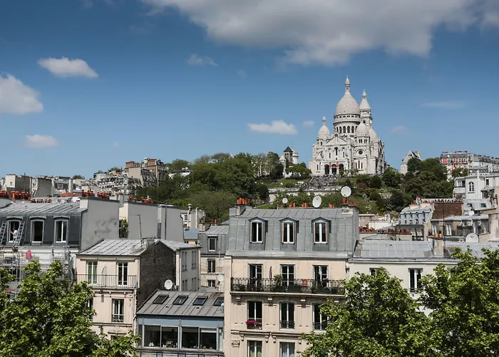Le Regent Montmartre By Hiphophostels Parijs